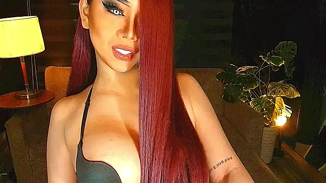 Snapshot of KarlaFrost chatting on 07/18/26, 01:25 KarlaFrost online show from 07/18/26, 01:25
