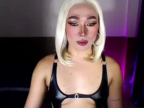 Snapshot of Spicy_kinky chatting on 03/29/26, 02:30 Spicy kinky online show from 03/29/26, 02:30
