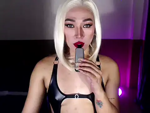 Snapshot of Spicy_kinky chatting on 03/28/26, 12:50 Spicy kinky online show from 03/28/26, 12:50