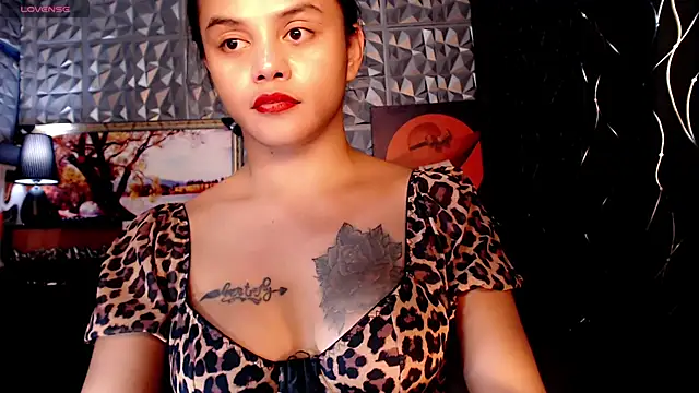 Asiansignificantxx online show from 10/07/25, 01:34