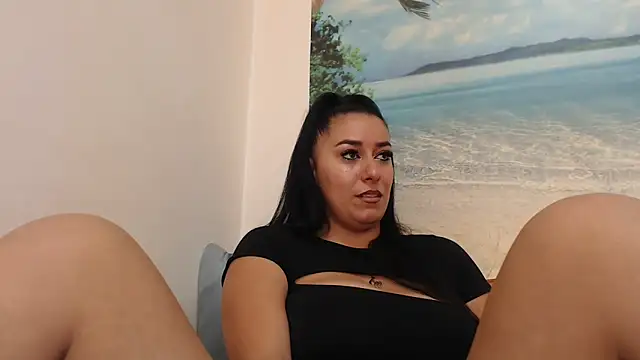 Maryem637048 online show from 10/31/25, 12:46