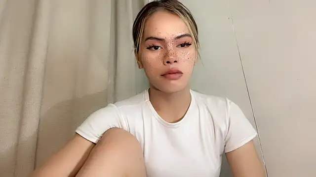 serpenthena goddess online show from 11/05/25, 05:54