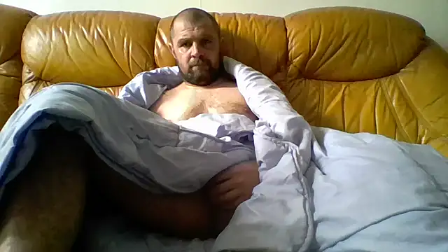 Snapshot of tonyange1 chatting on 10/28/25, 01:21 tonyange1 online show from 10/28/25, 01:21