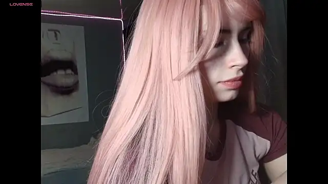 PieraMarch online show from 04/17/26, 07:49