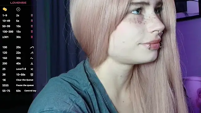 PieraMarch online show from 10/23/25, 07:01