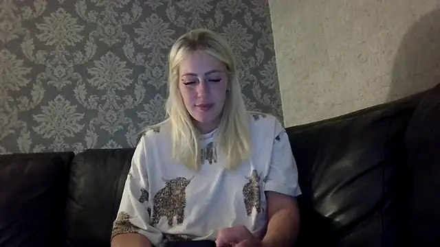 Snapshot of stormy_p chatting on 09/08/25, 08:52 stormy p online show from 09/08/25, 08:52
