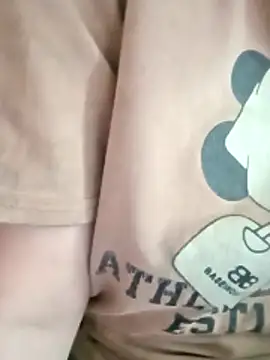 Snapshot of Npchi chatting on 04/14/26, 02:16 Npchi online show from 04/14/26, 02:16