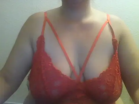 Lylala online show from 10/07/25, 06:42