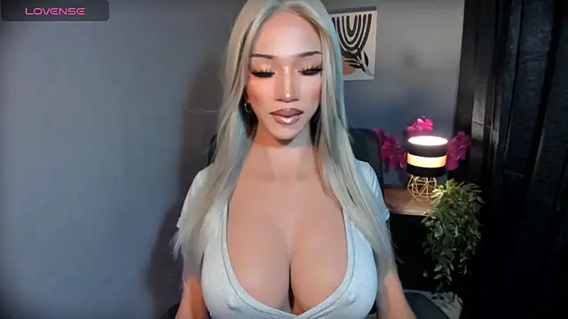 AiraCumSlut online show from 03/31/26, 08:11