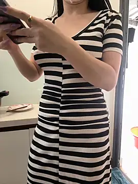 Meii-meyy online show from 11/13/25, 03:54