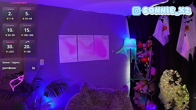 Sonnie mami online show from 10/11/25, 02:29