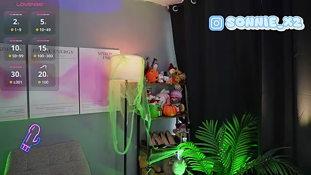 Sonnie mami online show from 10/20/25, 01:00