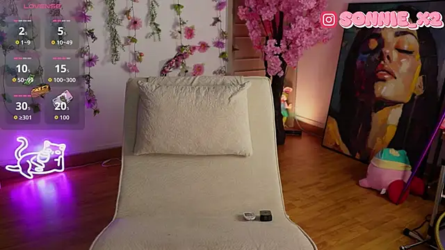 Snapshot of Sonnie_mami chatting on 05/05/26, 01:25 Sonnie mami online show from 05/05/26, 01:25