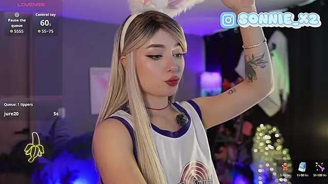 Sonnie mami online show from 10/15/25, 01:41