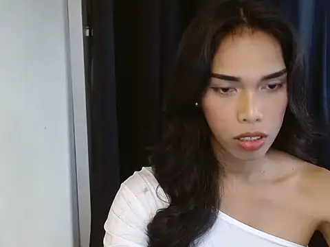 angelaxmonroe online show from 05/05/26, 07:11