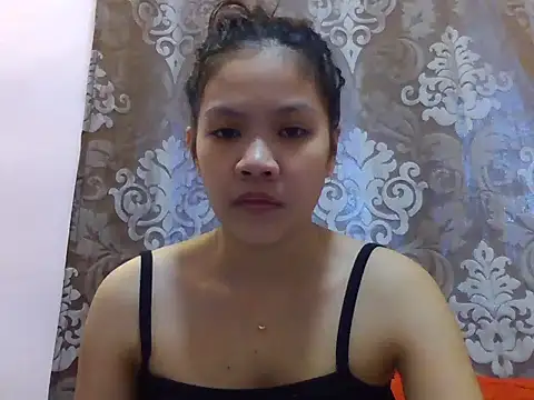 Snapshot of sweetcherry23 chatting on 10/16/25, 02:20 sweetcherry23 online show from 10/16/25, 02:20