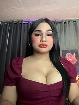 Snapshot of Candice_cummer chatting on 05/08/26, 05:28 Candice cummer online show from 05/08/26, 05:28