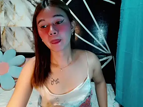 urgirl mikah online show from 02/18/26, 11:12