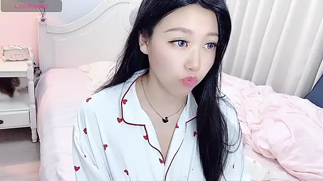 fufu-0808 online show from 11/26/25, 09:53