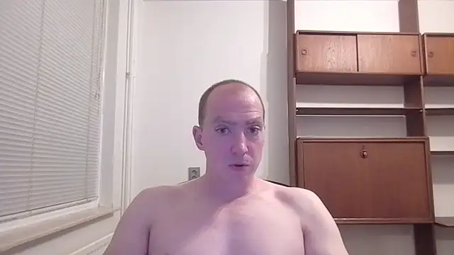 Snapshot of dutch_girl_lover chatting on 05/01/26, 07:41 dutch girl lover online show from 05/01/26, 07:41