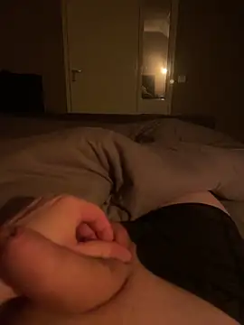 dutch girl lover online show from 02/14/26, 12:22