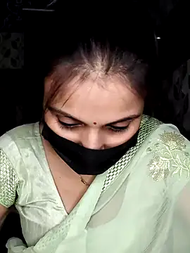 Snapshot of Horny_Shalu chatting on 09/25/25, 06:25 Horny Shalu online show from 09/25/25, 06:25