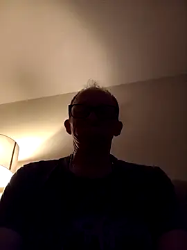 VaryingSundries online show from 04/12/26, 09:29