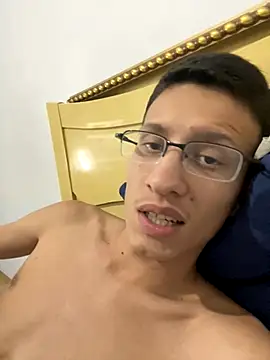 safadezanunes2 online show from 11/11/25, 03:12