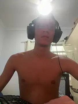 safadezanunes2 online show from 03/15/26, 11:34