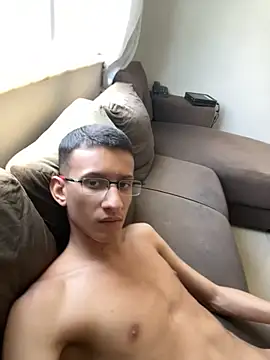 safadezanunes2 online show from 11/25/25, 03:45