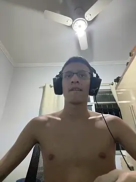 safadezanunes2 online show from 03/17/26, 01:19