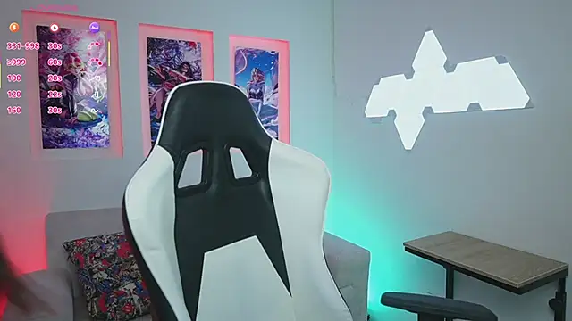 Snapshot of NicoleCrawft chatting on 09/09/25, 07:34 NicoleCrawft online show from 09/09/25, 07:34