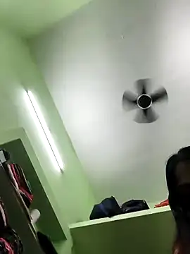 Tamil Ishu online show from 09/29/25, 10:00