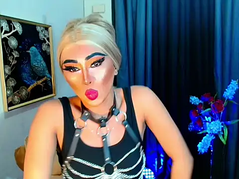 Snapshot of Queen_yasii_88 chatting on 10/09/25, 03:56 Queen yasii 88 online show from 10/09/25, 03:56