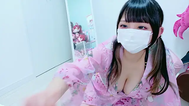 Hina-qp online show from 06/05/26, 10:43