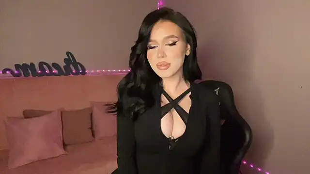 mistress of hearts online show from 10/25/25, 09:15