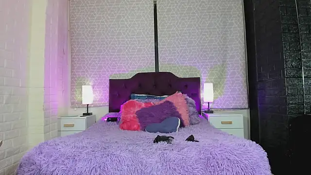 Zamara Kleii online show from 11/16/25, 04:06