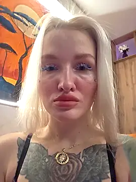 KateMonroe online show from 11/18/25, 10:13