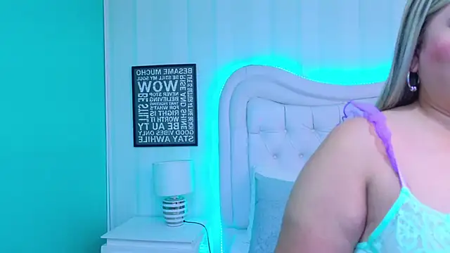 KiimBrooks online show from 10/11/25, 11:00