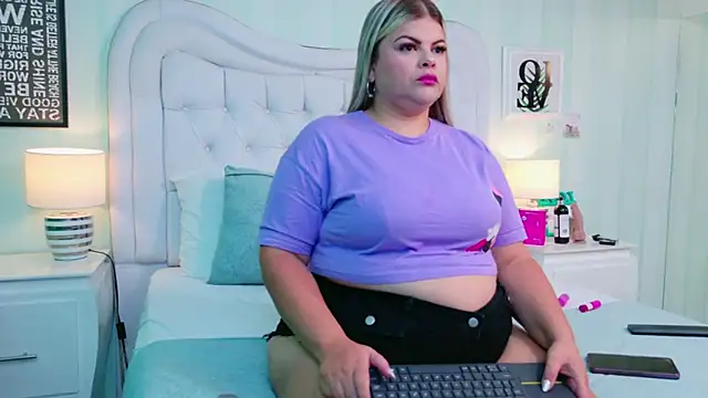 KiimBrooks online show from 12/19/25, 11:12