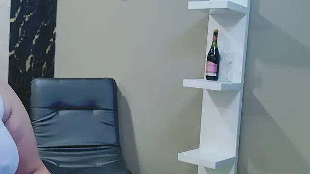 KiimBrooks online show from 02/08/26, 10:57