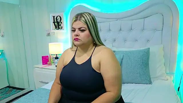 KiimBrooks online show from 10/18/25, 11:01