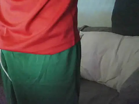 boyhigh1997 online show from 10/27/25, 02:51