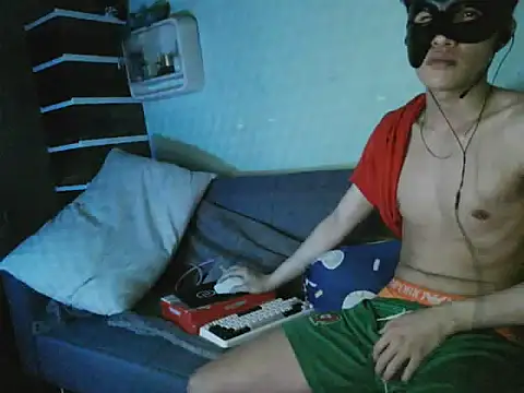 boyhigh1997 online show from 12/03/25, 02:27