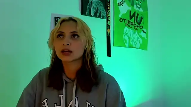 melissa noirr online show from 11/19/25, 05:13