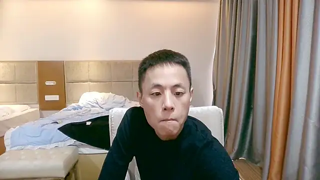 Tsia-Die online show from 11/05/25, 05:21