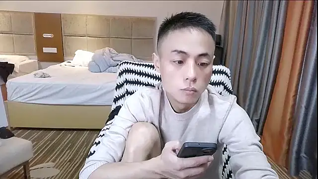 Tsia-Die online show from 11/16/25, 07:46