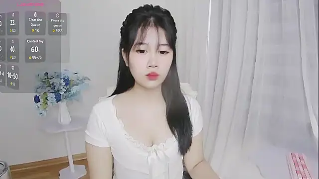Snapshot of -Rose-Lucky- chatting on 09/15/25, 07:09 -Rose-Lucky- online show from 09/15/25, 07:09