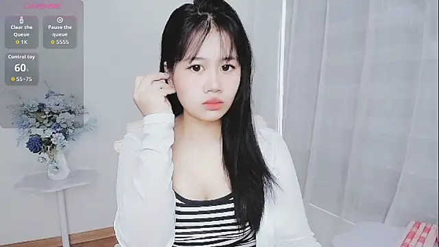 -Rose-Lucky- online show from 11/04/25, 01:20