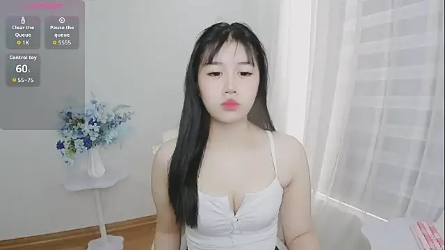 Snapshot of -Rose-Lucky- chatting on 09/20/25, 01:21 -Rose-Lucky- online show from 09/20/25, 01:21